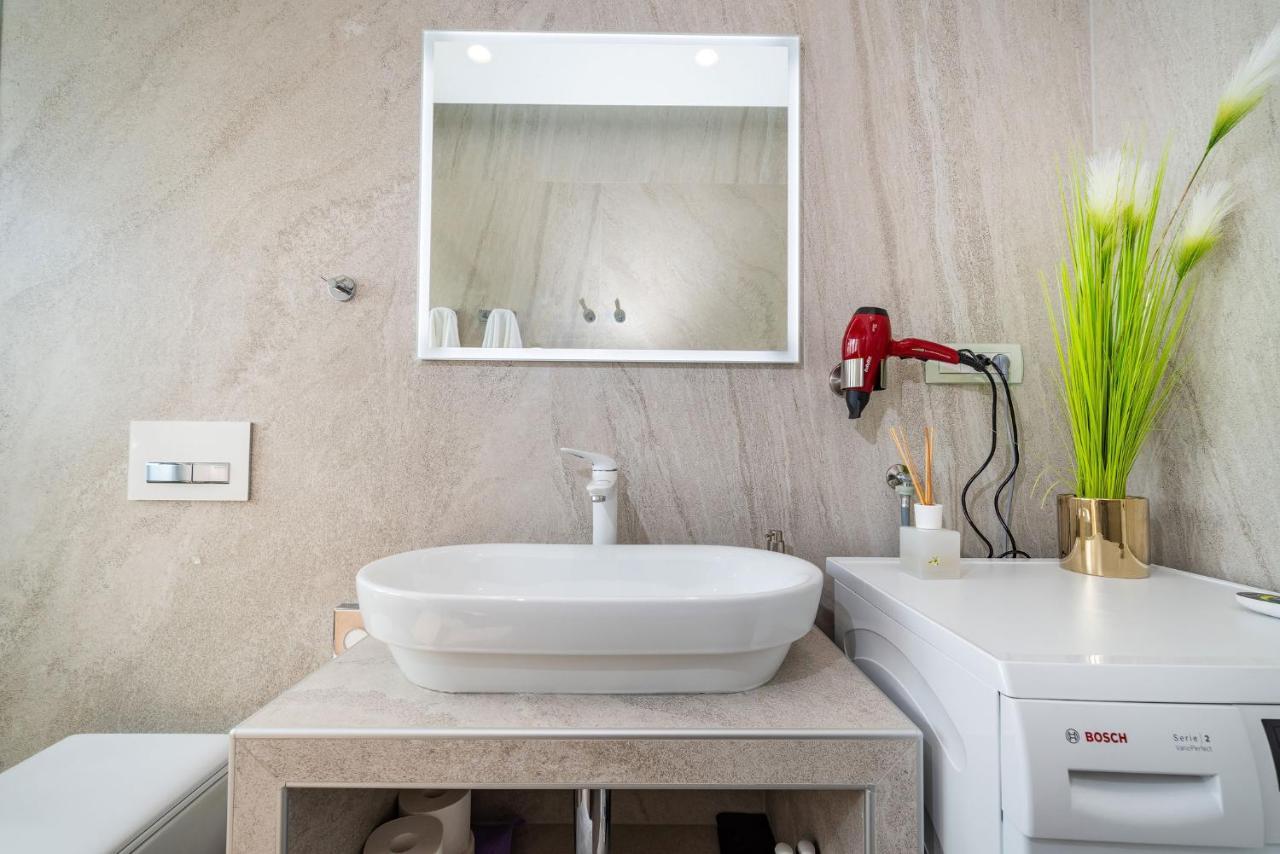 Apartman Darija Sukošan Exteriör bild