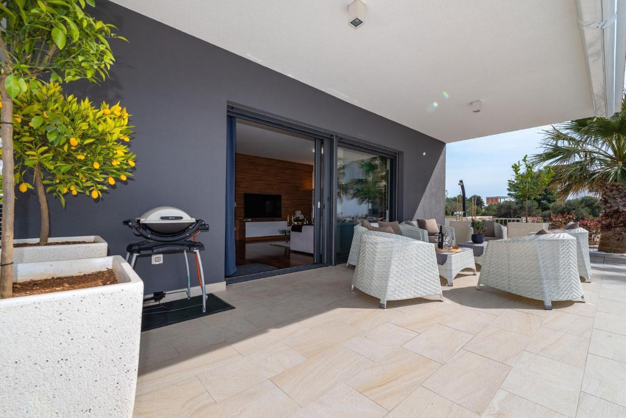 Apartman Darija Sukošan Exteriör bild