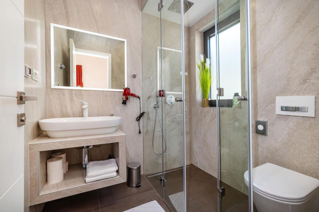 Apartman Darija Sukošan Exteriör bild
